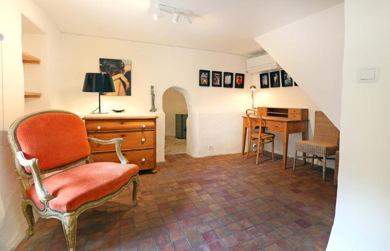 La Petite Maison De Gordes 2 Nuits Minimum ภายนอก รูปภาพ